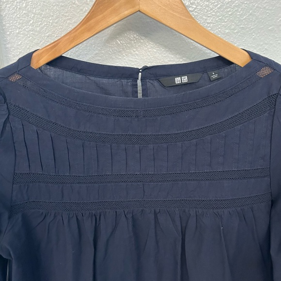 UNIQLO Women's Bell-Sleeve Top - Picture 3 of 7